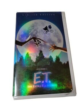 2002 E.T. Limited Edition VHS Clamshell Movie